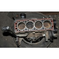 Blok низ двигателя opel astra г ii x14xel 1.4 16v