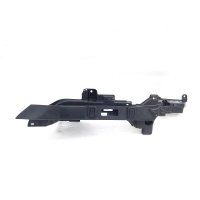 Кронштейн полки багажника Land Rover Range Rover Velar L560 2019 LR111509, J8A245531AE