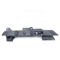 Кронштейн полки багажника Land Rover Range Rover Velar L560 2019 LR128563, J8A245530AF