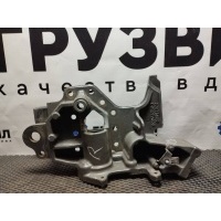 кронштейн крепления бампера правый Volvo FMX 22075800