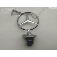 Эмблема Mercedes W220 (S) 2001 A2207580058