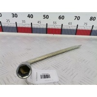 Ключ баллонный Toyota Rav4 2 (2000-2005) 2004 ,915005011