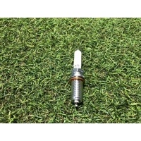 Свеча зажигания Volkswagen Golf R MK8 2020 06Q905601E