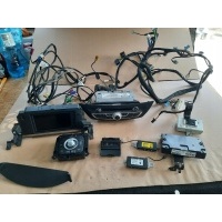В сборе навигация лагуна iii tomtom 281155676r