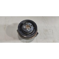 Помпа Volkswagen Tiguan 2009 03C121004E