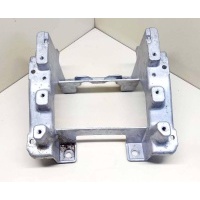 кронштейн (крепление) Audi Q7 4L 2007 7L0863345