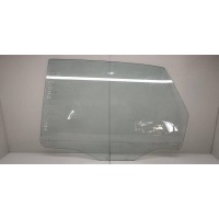 стекло двери задней левой Mitsubishi Sigma 4 1996