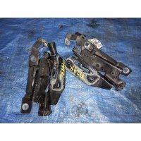 крепление капота CADILLAC CTS - 25909697, 25909698