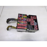 Блок предохранителей Ford Fusion (2002 - 2012) 1383984