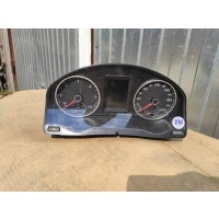 панель приборов (щиток) Volkswagen Tiguan 5N0920871B