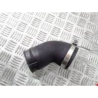 патрубок интеркулера Volkswagen Golf 7 5Q0145838