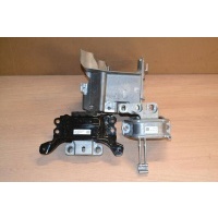 кронштейн двигателя Volkswagen Golf 7 5Q0199262CK