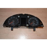 панель приборов (щиток) Volkswagen Passat CC 3C8920971B
