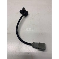 Датчик положения коленвала VAG A3 [8P1] (2003 - 2013) 06A906433K