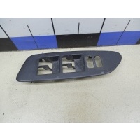 Накладка блока управления стеклоподъемниками TOYOTA Auris (E15) 2006-2012 7423212560B0