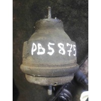 Подушка крепления двигателя Volkswagen Passat B5 1999 8d0199379s