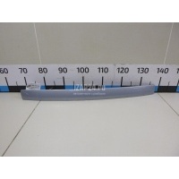 Накладка двери багажника Toyota Auris (E15) (2006 - 2012) 7680112800J0