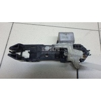 Кронштейн ручки Nissan Tiida (C11) (2007 - 2014) 82610EL00B