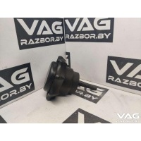 Крепление запаски Audi A8 D3 (S8) 2007 4E0803899C