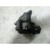 Volkswagen транспортер t4 2.4 d насос vacum 075145100