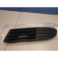 Решетка переднего бампера левая Volkswagen Polo 2001-2009 6Q0853665D9B9