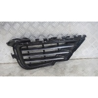 Volkswagen touareg решётка бампера правая передняя 7p6853666g
