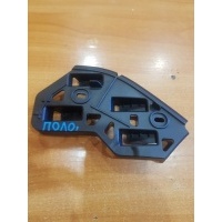 Крепление бампера Volkswagen Polo 9J4, 9J6, 9N1, 9N3 6Q0807184A