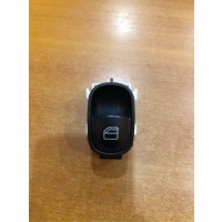 Кнопка стеклоподъемника Mercedes-Benz C-Class w203 2038200210