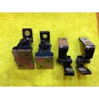 Петля двери Audi A4 8D0831402A