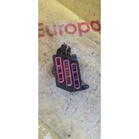 Блок предохранителей Audi A6 4F2971845