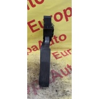 педаль газа Mercedes-Benz E-Class W211 2004 2113000604