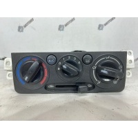 блок управления климат-контролем Mazda Demio DW3W 2001 D26761190C