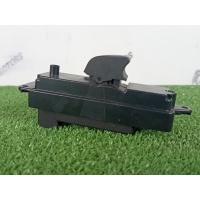 Кнопка стеклоподъемника Mazda Atenza GH5FP 2008 G33C-66-370
