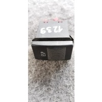 Кнопка антипробуксовочной системы (ABS/ESP) Audi A8 1998 4d0927134