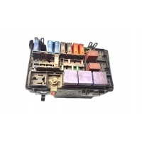 Блок предохранителей 8200272453 espace iv 2003