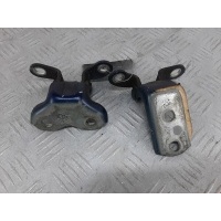 Петля двери задней левой Toyota Hilux 7 (2005-2016) 2008 ,687600K020