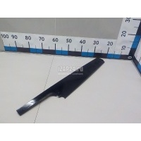 Накладка двери передней левой Land Rover Range Rover Sport 2013 LR076383