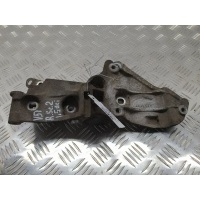 Кронштейн генератора Renault Scenic II (2003-2009) 2006 8200365097