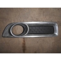 Решетка в бампер правая Volvo V70 2007-2013 30678640