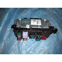 блок предохранителей MERCEDES-BENZ S-Class W220 A0025452101