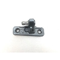Петля двери Mercedes Glc coupe C253 2017 A2057300637