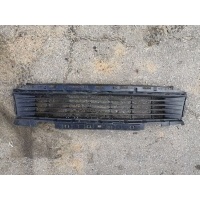 Заглушка (решетка) в бампер передний Citroen C4 2 2016 98153280XT, 9815328077