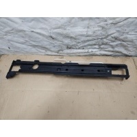 Кронштейн полки багажника Porsche Cayenne 958 2012 7P0863599A