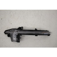 Audi a8 d5 поворотник зеркала правая 4n1949102
