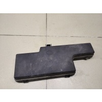 Крышка блока предохранителей TOYOTA Fortuner 2015> 826620K570