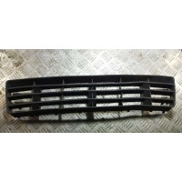 Заглушка (решетка) в бампер передний Audi A6 C5 (S6,RS6) 2001 4b0807683f