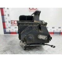 Корпус воздушного фильтра Audi A6 C5 (-) 2000 ,058133837AK