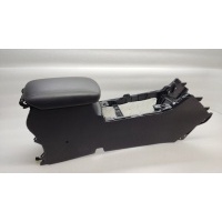 Центральная консоль Kia Sportage QL 2020 84610F1000WK, 84660F1000WK