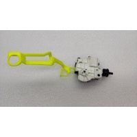 Активатор лючка бензобака Toyota Camry (XV70) AXVA70 2018 7703007010