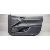 Обшивка двери Toyota Camry (XV70) MXV70 2021 6761006Q80C6